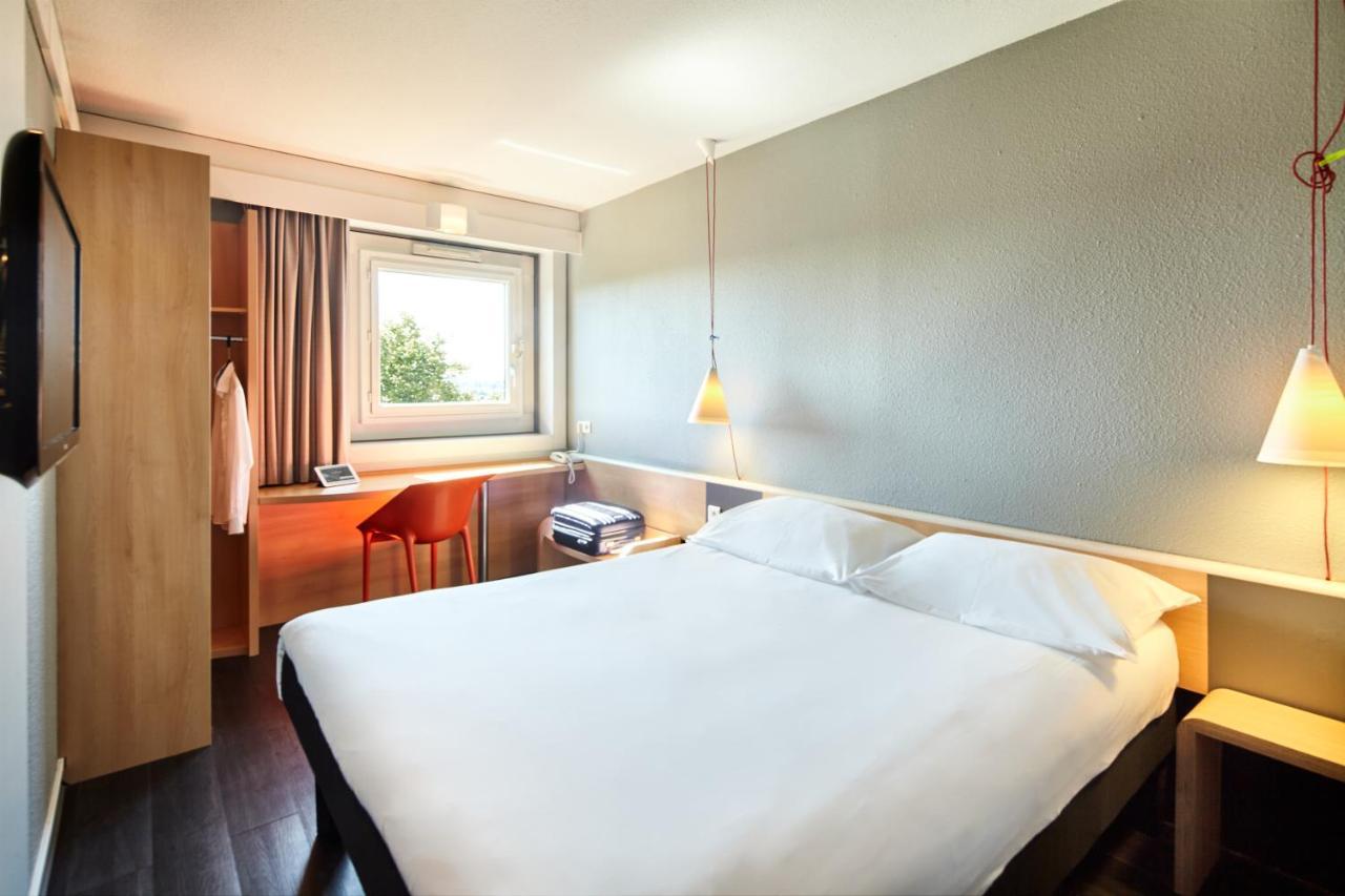 B&B Hotel Versailles Le Chesnay Le Chesnay  Eksteriør billede