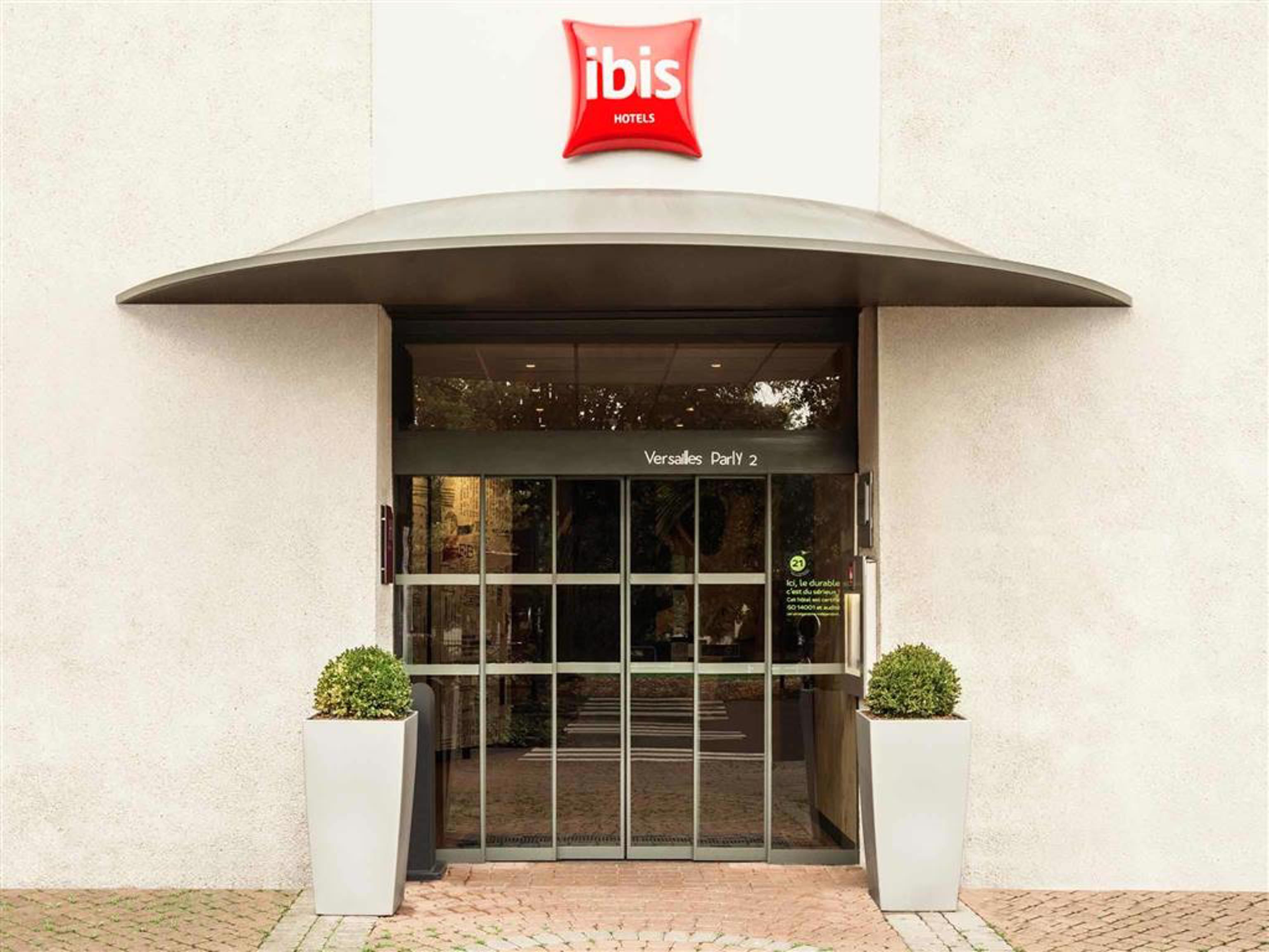 B&B Hotel Versailles Le Chesnay Le Chesnay  Eksteriør billede