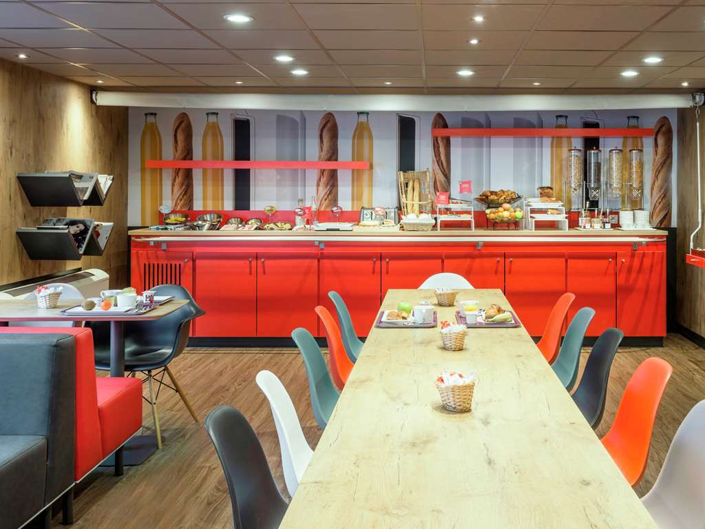 B&B Hotel Versailles Le Chesnay Le Chesnay  Restaurant billede